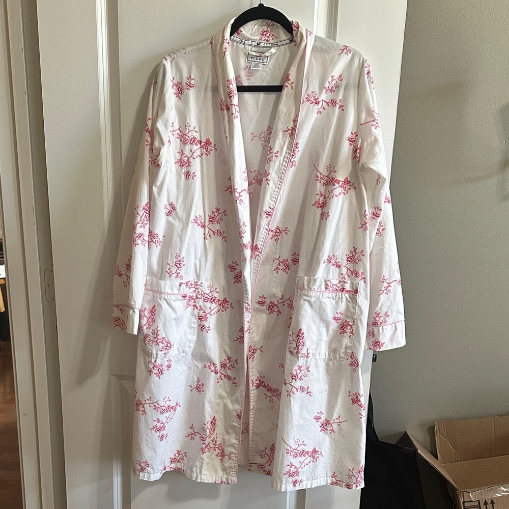 Petite Plume English Rose Floral Cotton Robe -Small. No sash/tie